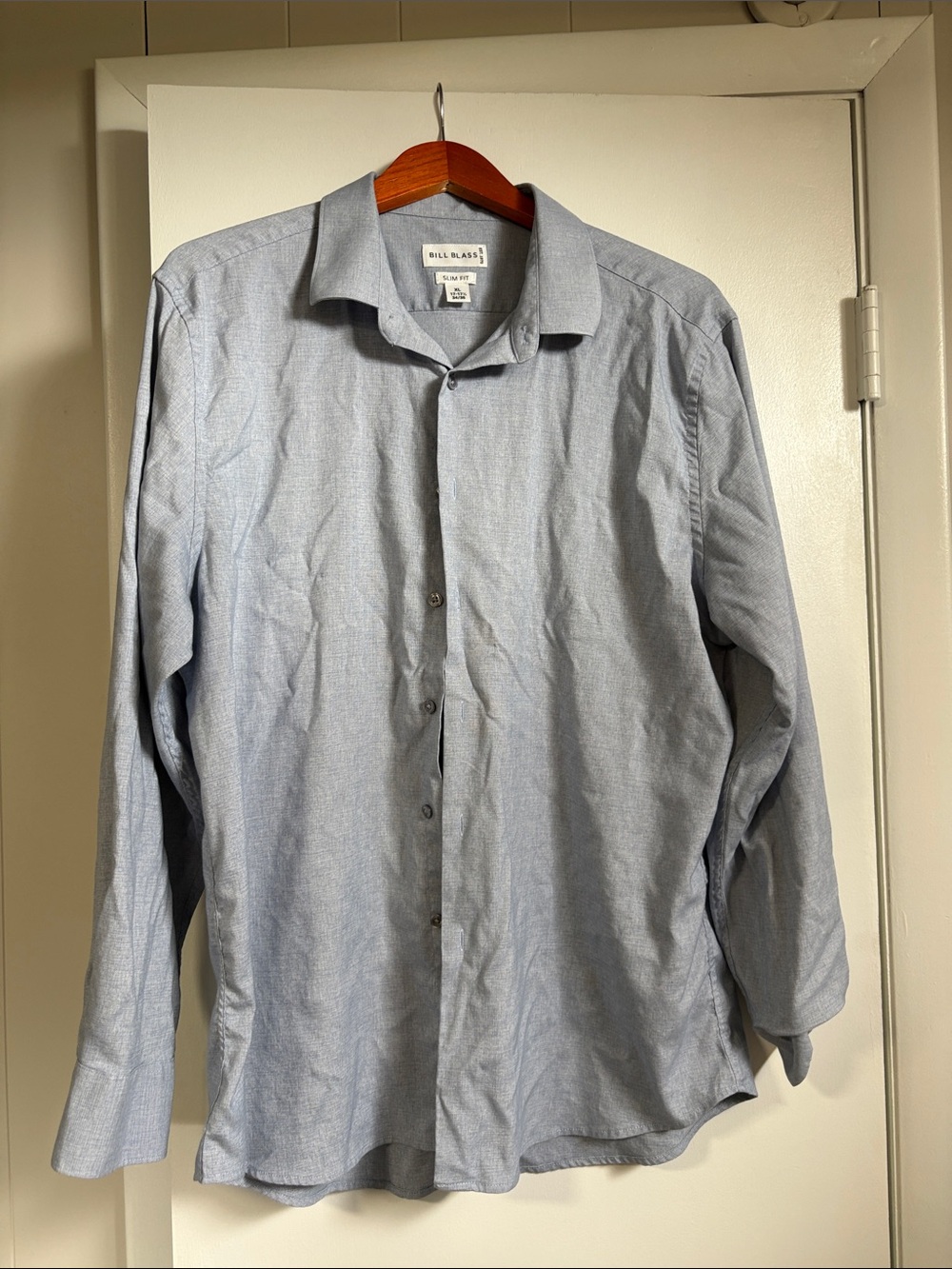bill blass Men's Pale Blue Button-Front Dress Shirt